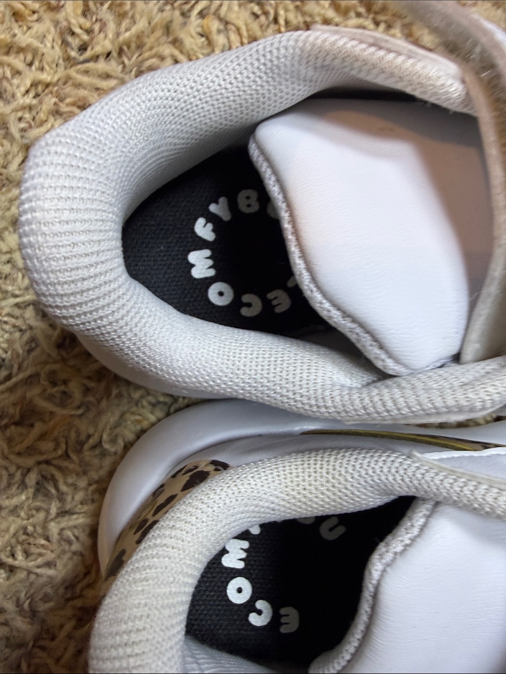 adidas White Kids Sneakers with Leopard-Print Stripes girl size 8 animal print - Picture 4 of 8
